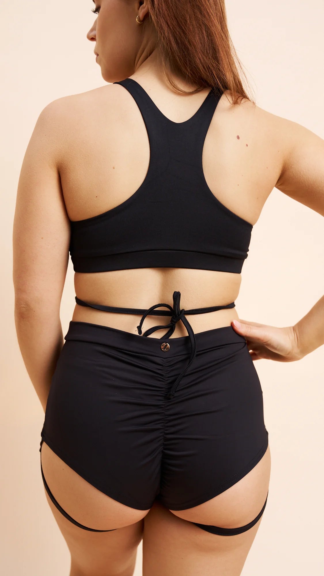Lure you Shorts High waste Schwarz