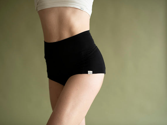 Breath Shorts