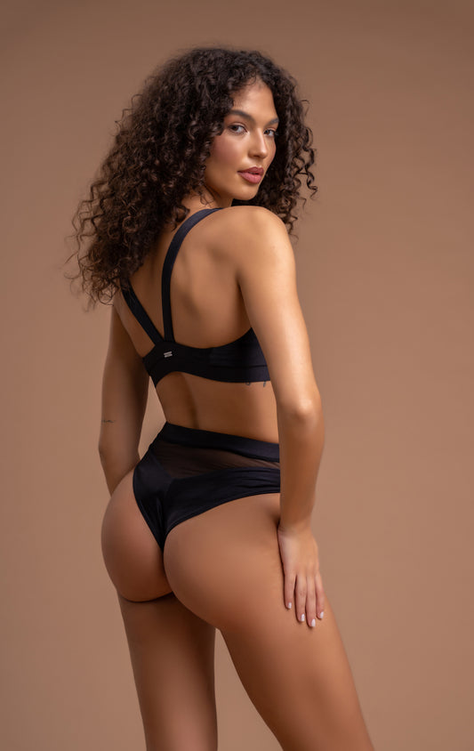 GIGI ACTIVE SHORT BLACK
