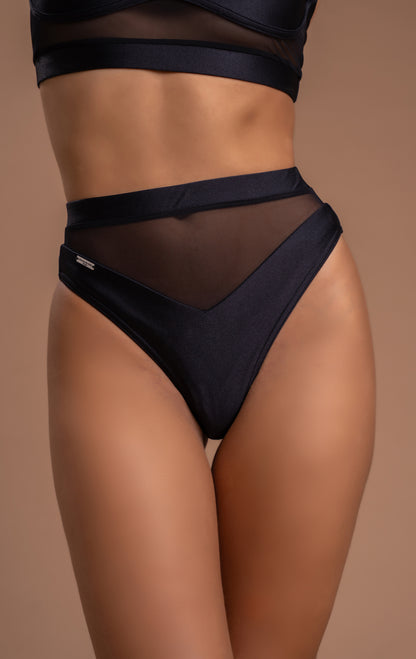 GIGI ACTIVE SHORT BLACK
